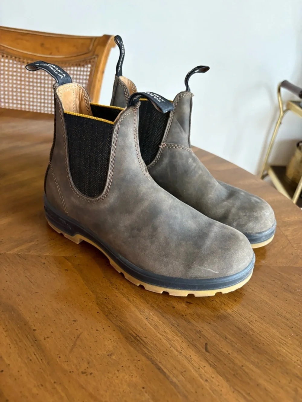 Blundstone Boots- Rustic Brown/Mustard-Black - Picture 4 of 9